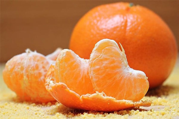 Quả cam giúp vết mổ nhanh lành sau khi sinh