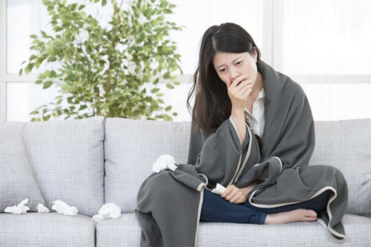 Sức đề kháng yếu khiến vi khuẩn xâm nhập gây nổi mề đay Sức đề kháng yếu khiến vi khuẩn xâm nhập gây nổi mề đay